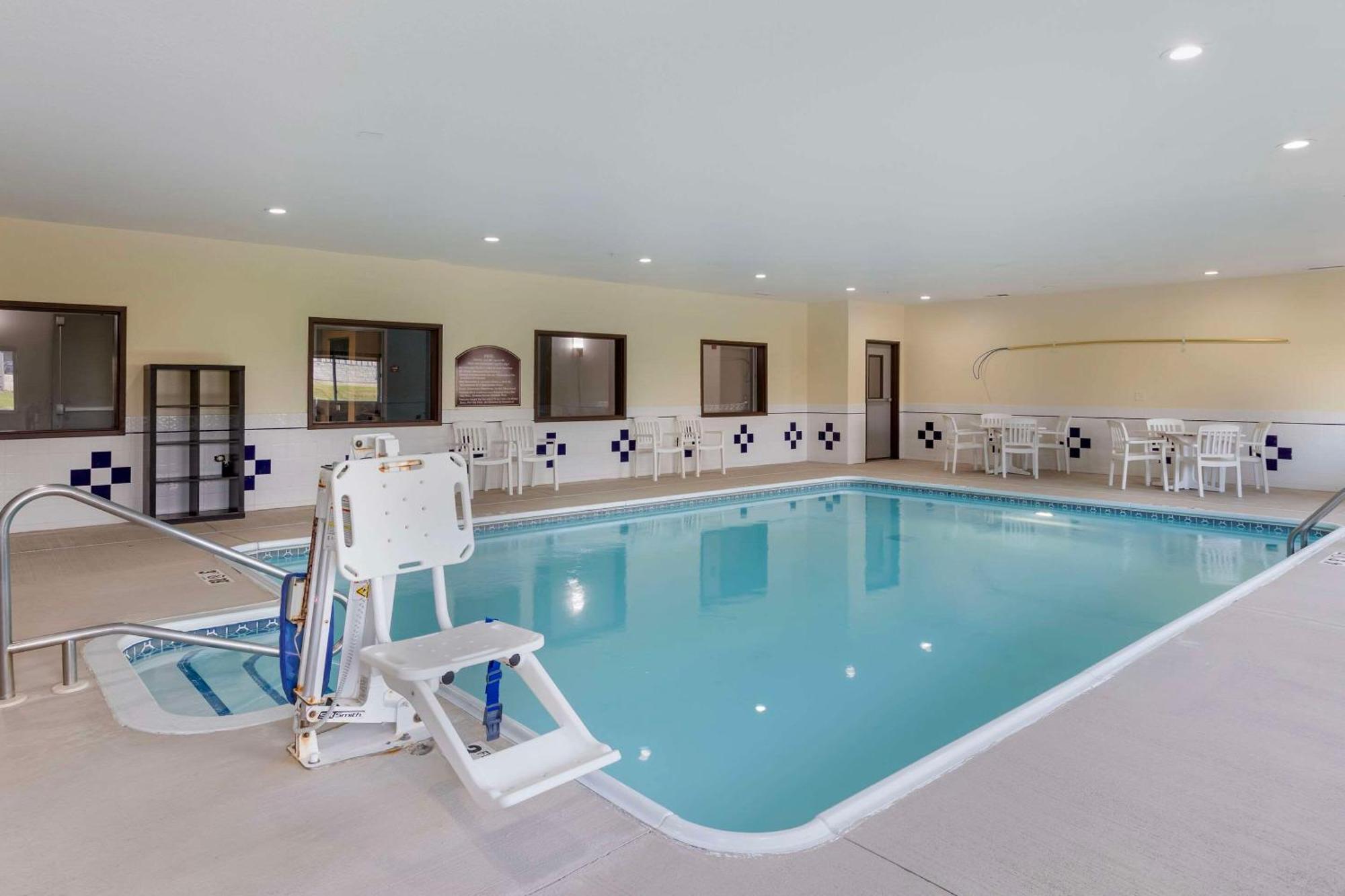 Comfort Inn & Suites Davenport - Quad Cities Dış mekan fotoğraf