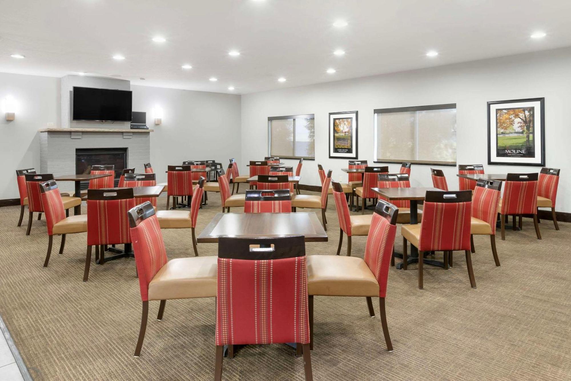 Comfort Inn & Suites Davenport - Quad Cities Dış mekan fotoğraf