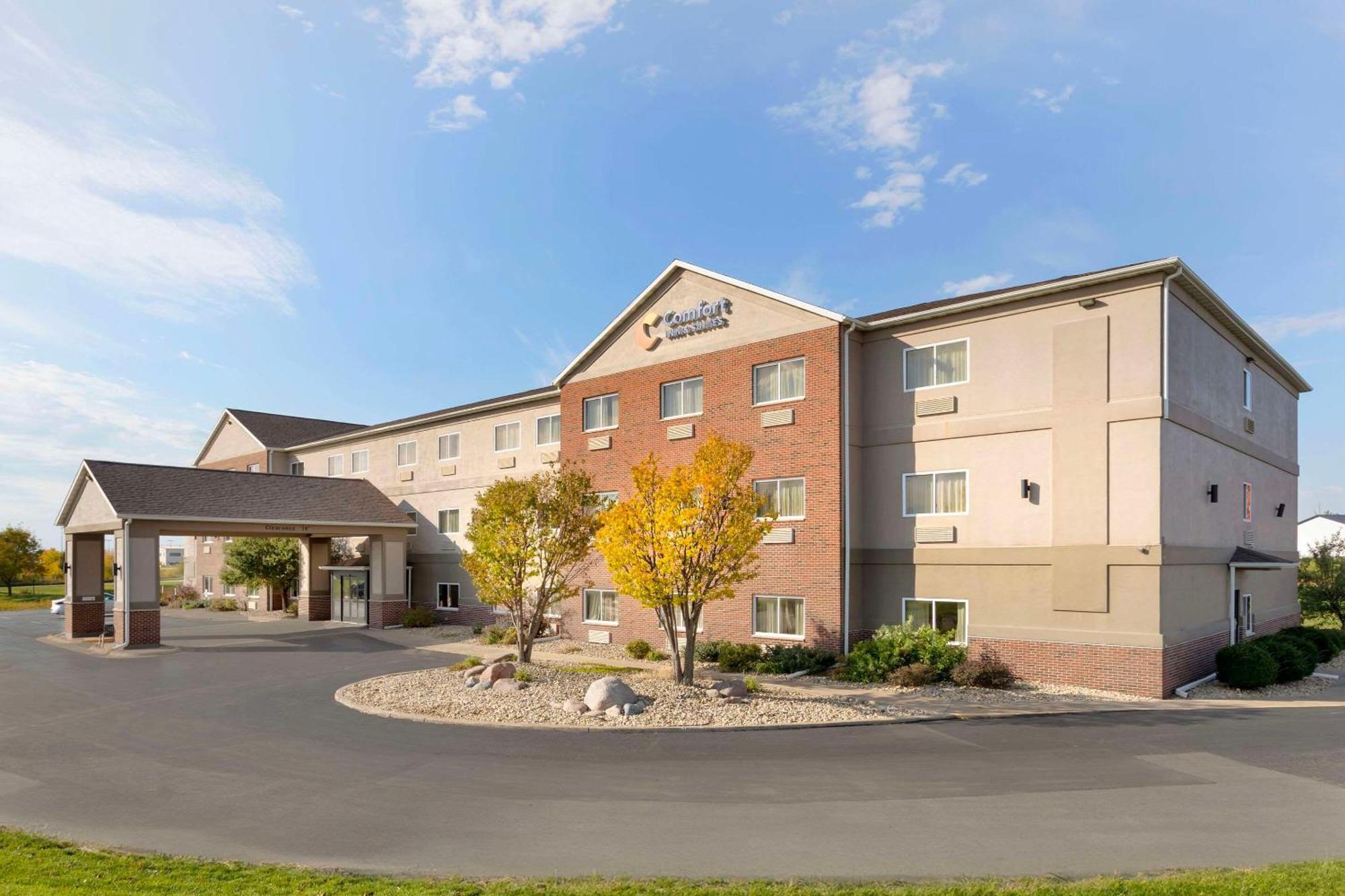 Comfort Inn & Suites Davenport - Quad Cities Dış mekan fotoğraf